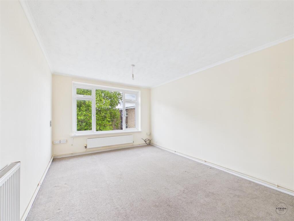 Apartment in Sheffield - More