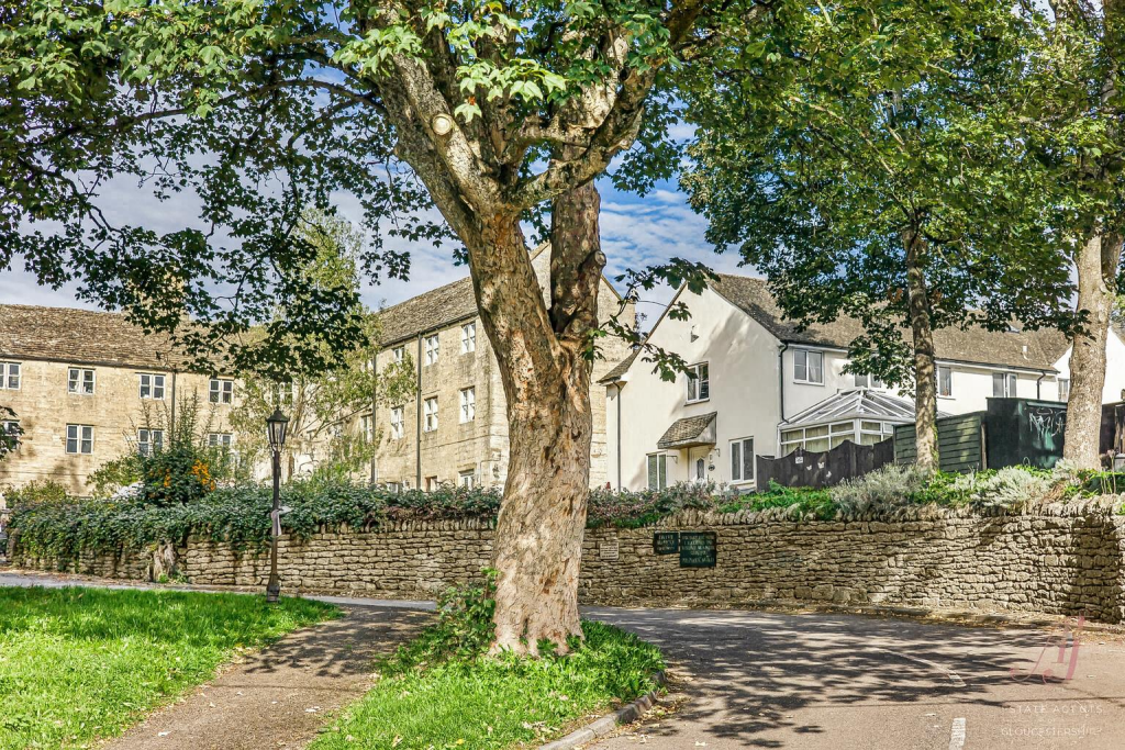 Bisley Road, Stroud photo 2