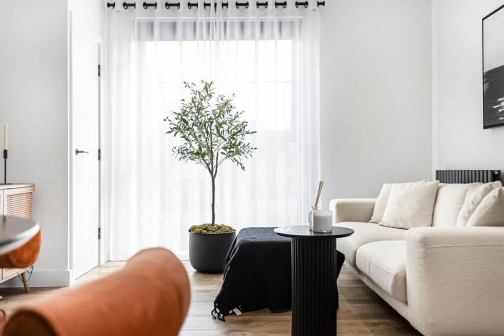 Apartment in East Hertfordshire, Hertford - More