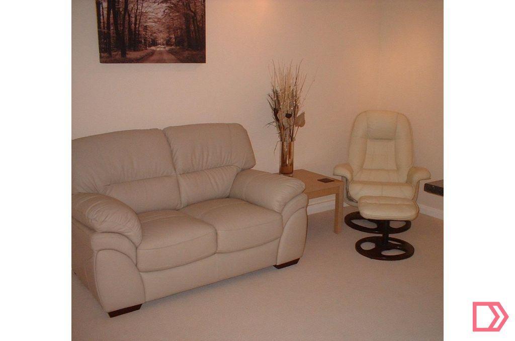 Apartment in Watford - View 3