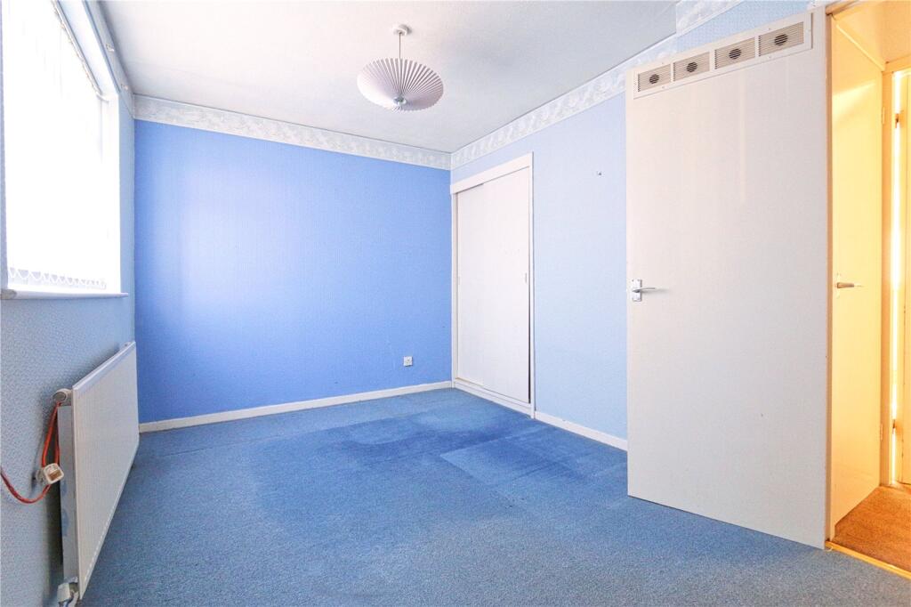 House in Tameside, Greater Manchester - View 5