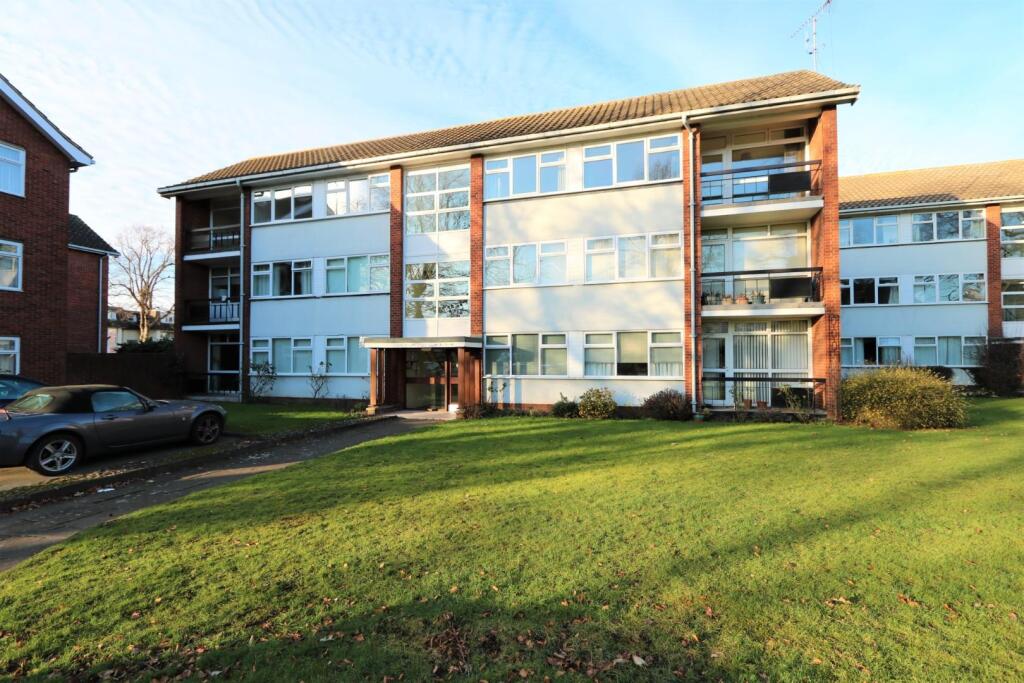 Main image of property: Arlington Avenue, Leamington Spa