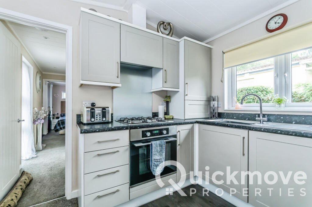 House in Tonbridge - View 2