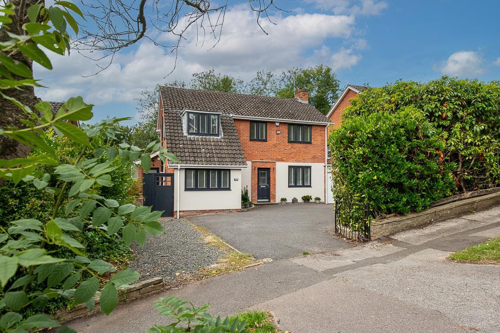 5-bed detached on Padleys Lane, Burton Joyce, Nottingham, £635,000