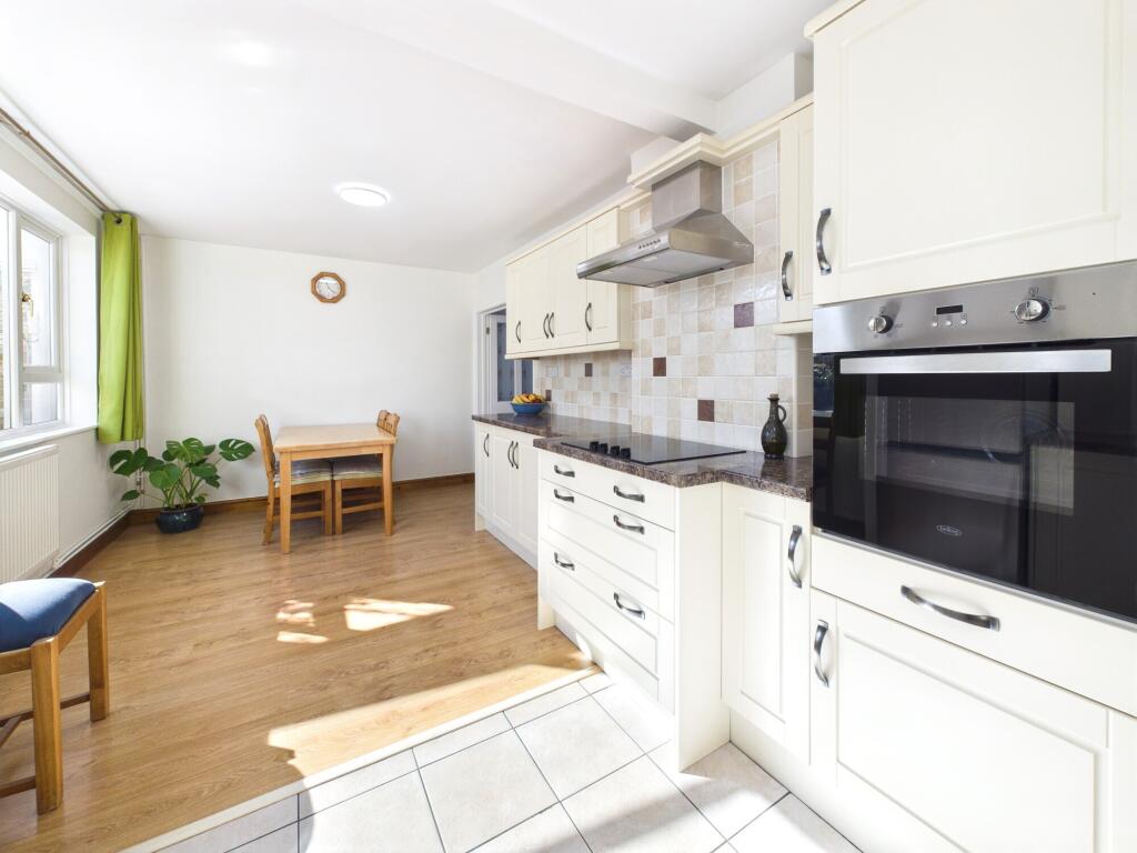 House in Telford - View 5