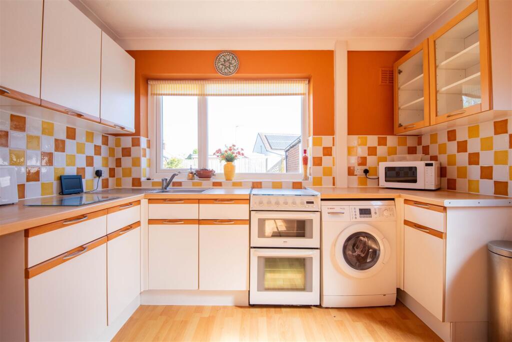 House in Preston - View 3
