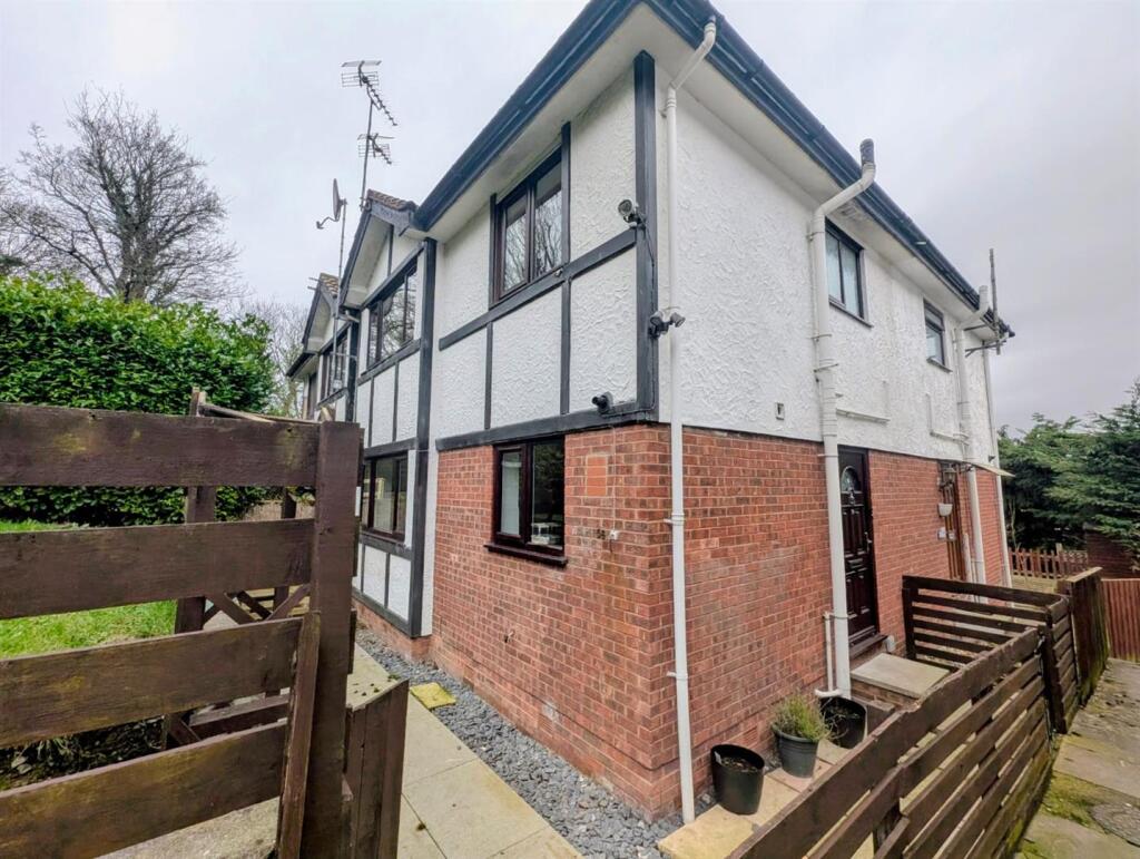 Main image of property: Alwen Drive, Rhos On Sea, Colwyn Bay
