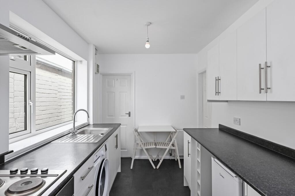 House in York - View 4