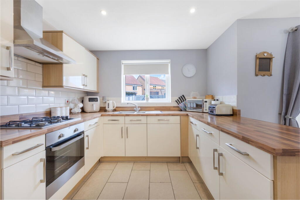 House in Ashington, Northumberland - View 6