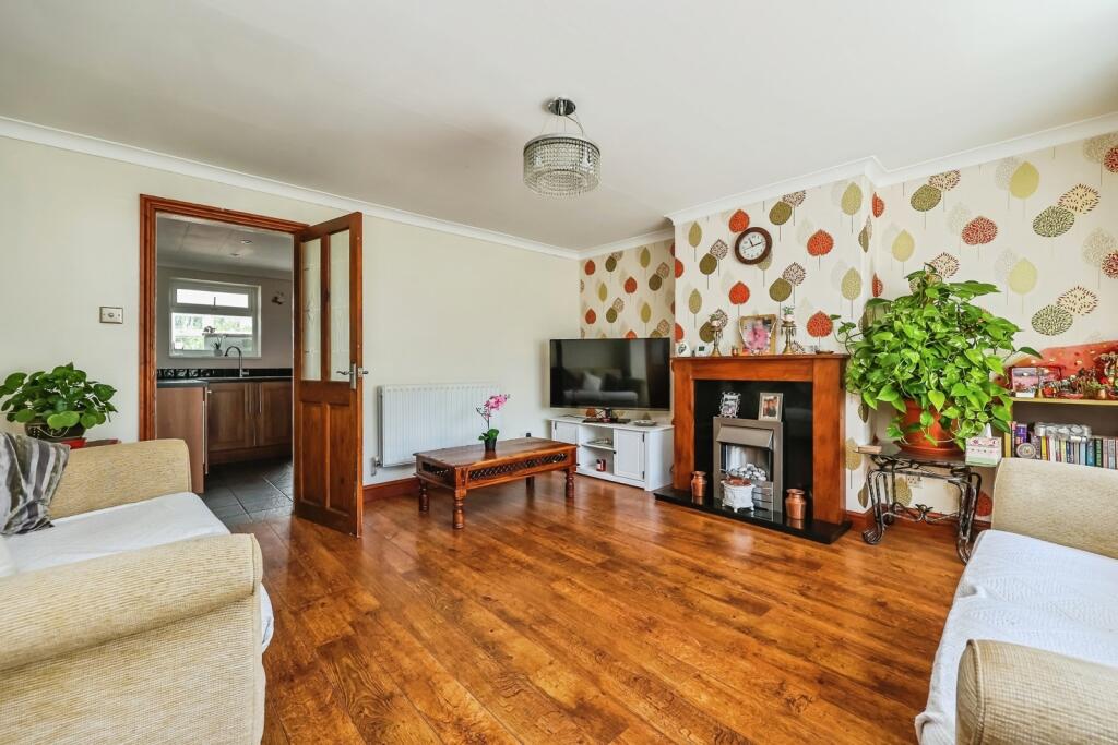 Bramber Grove, Clifton, Nottingham, NG11 - More