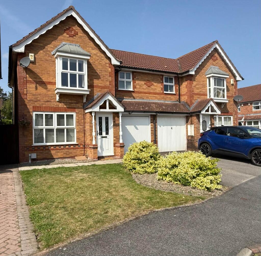 Main image of property: Hadleigh Close, Great Sankey