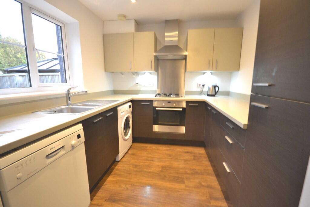 Blenheim Way, North Weald - View 3