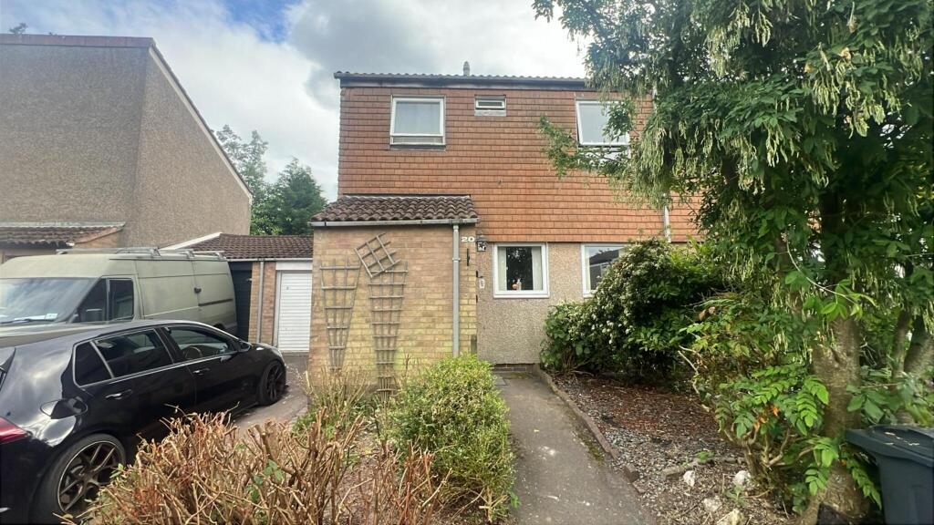 Main image of property: Rooms Available In Rednal B45 0HP