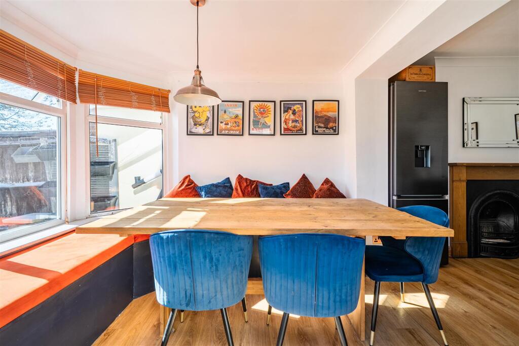 House in Portsmouth - View 3