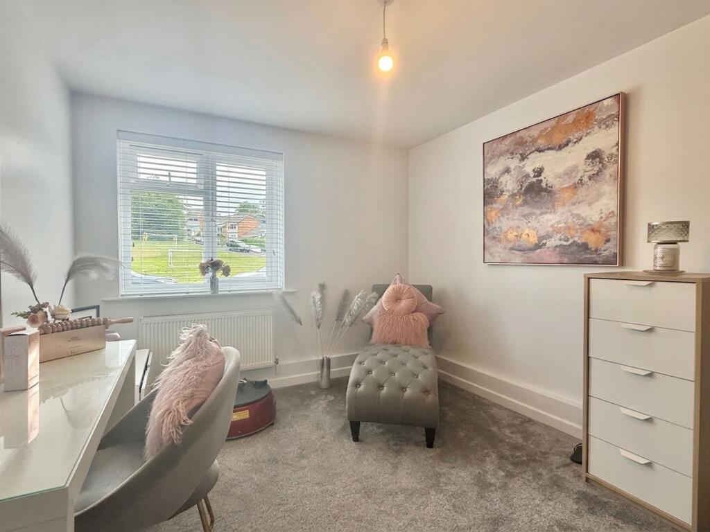 Apartment in Southampton - More