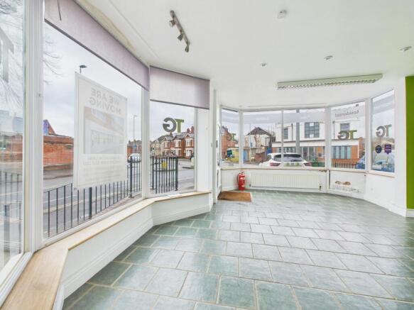 tgsales&lettings_estateagentgloucester_commercialpropertyforsale_.jpg