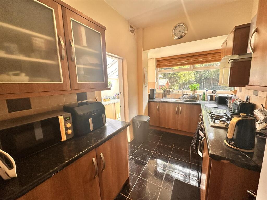 Additional image 6 of Beverley Court Road, Quinton