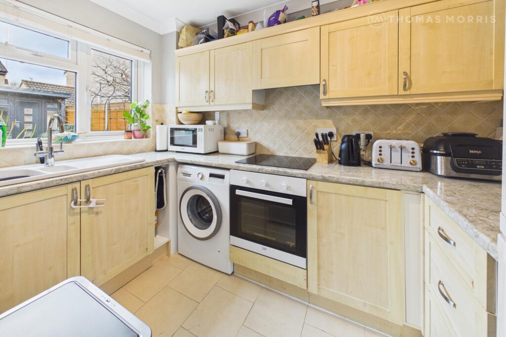 Raleigh Close, Eaton Socon, St. Neots, Cambridgeshire, PE19 photo 2