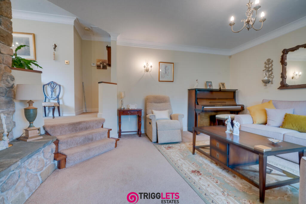 Melton Lodge, Wharncliffe Close, Hoyland, S74 0 photo 4