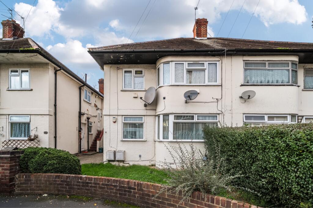 Main image of property: Sandow Crescent, hayes, UB3