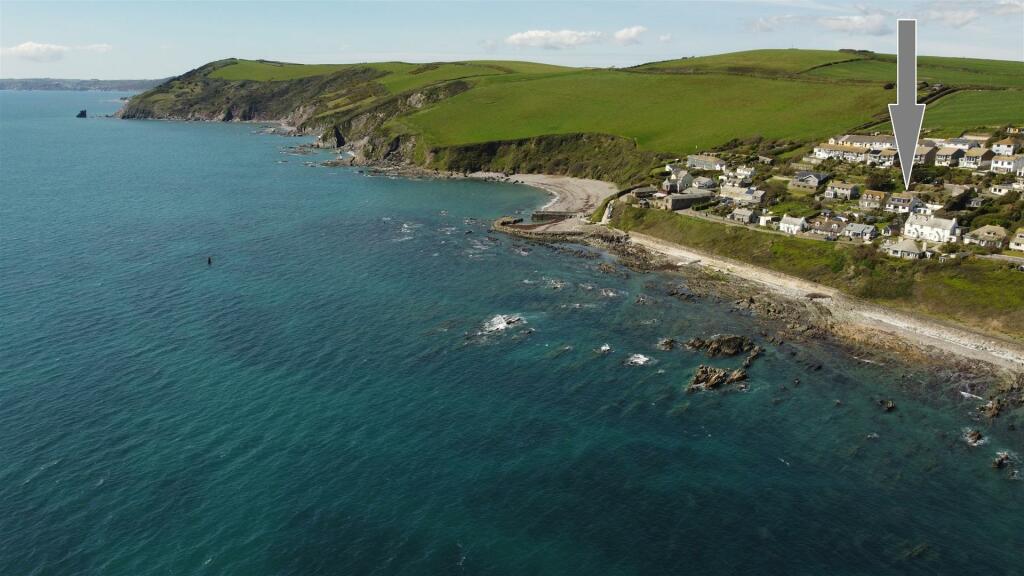 4-bed detached on Portwrinkle, £675,000