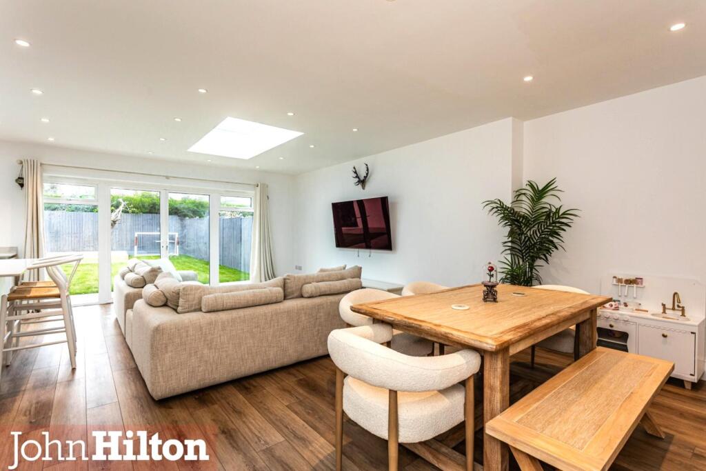 Eley Drive, Rottingdean photo 4