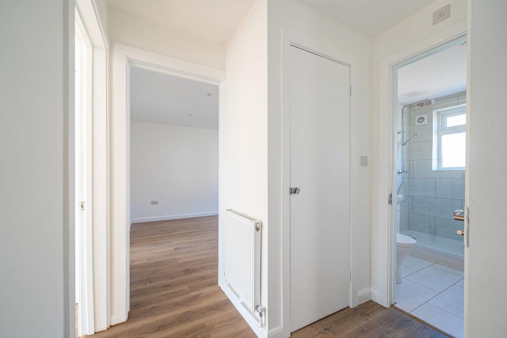 Apartment in London - View 2