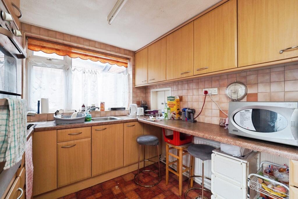 House in Broxtowe, Nottinghamshire - View 5