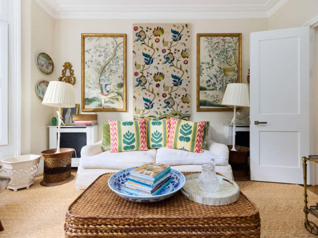 Main image of property: Abingdon Road, London, W8