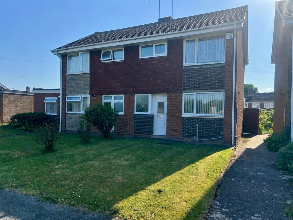 Main image of property: Oakleigh Walk, Kingswinford, DY6 7HB