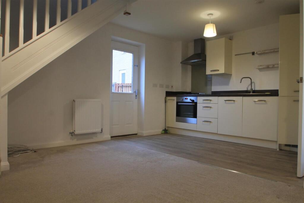 House in Milton Keynes - View 2