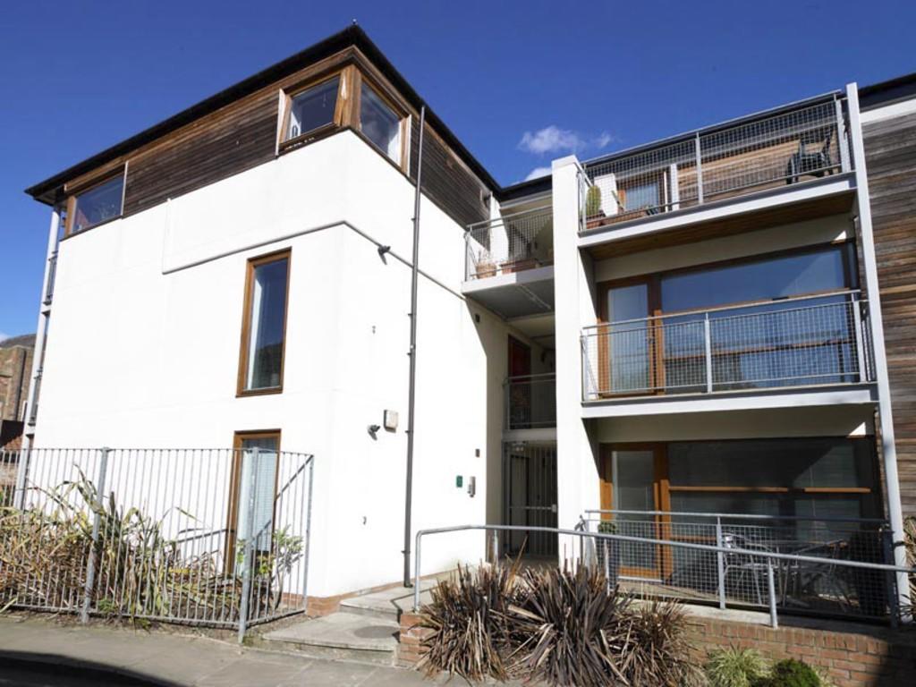 Main image of property: FLAT 3 Jacobs Court,Trinity Lane