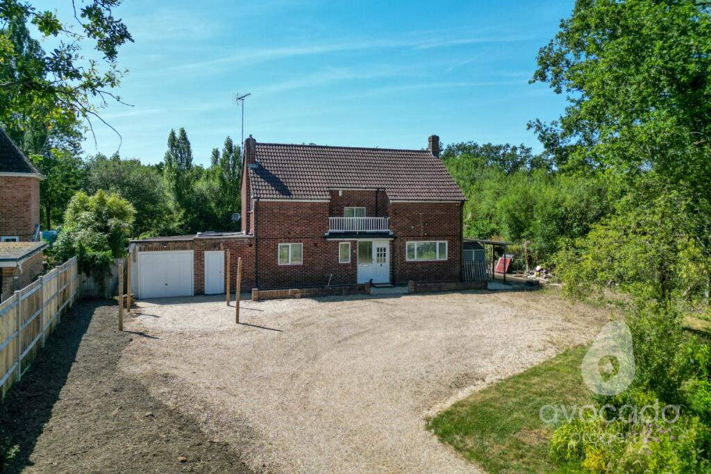 Main image of property: Darby Green Lane, Blackwater, Camberley, Hampshire, GU17 0DN