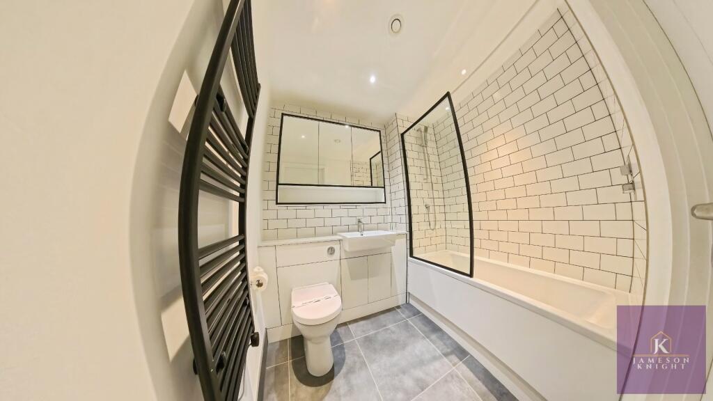 Apartment in London - View 4
