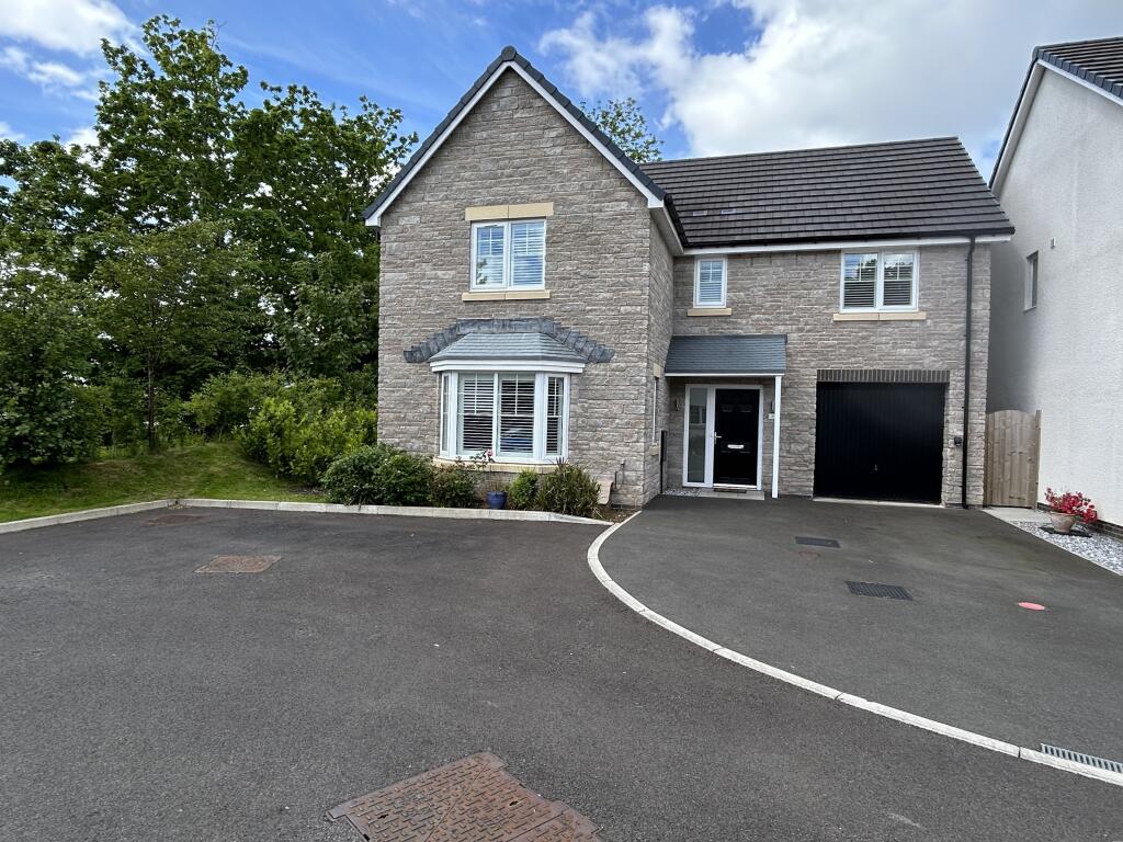 Main image of property: LLYS PENFRO, NEWTON, PORTHCAWL, CF36 5NQ