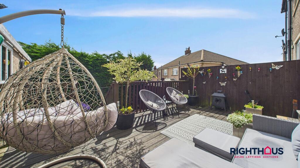 House in Bradford, Wibsey Slack, Buttershaw - View 2