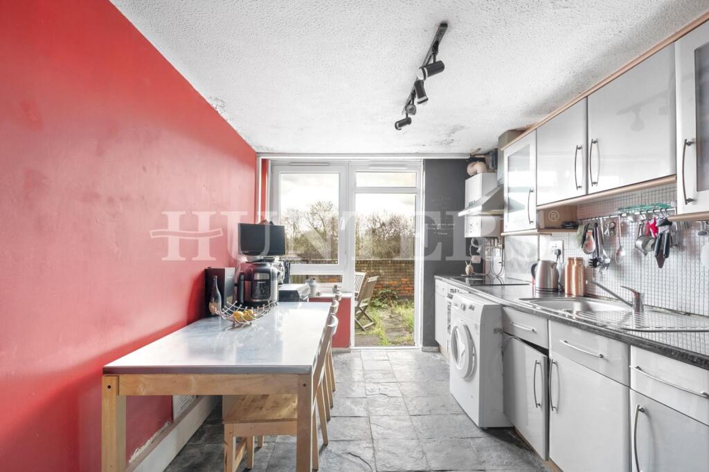 Apartment in London - View 4