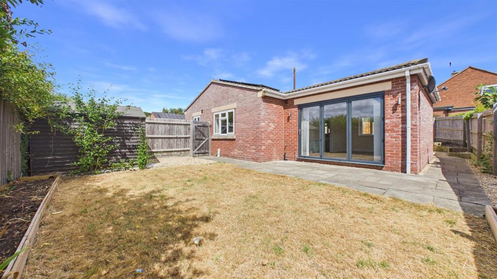 House in Nottingham - View 2