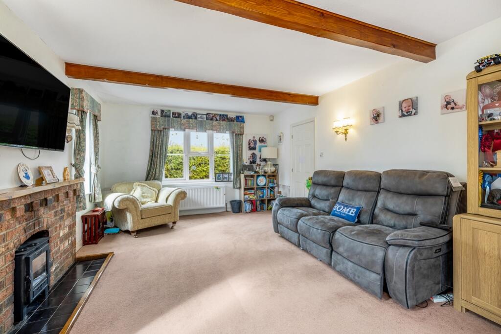 House in Peterborough - View 3