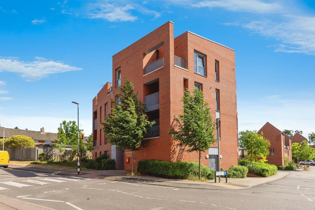 Main image of property: The Ridgeway, Hertford