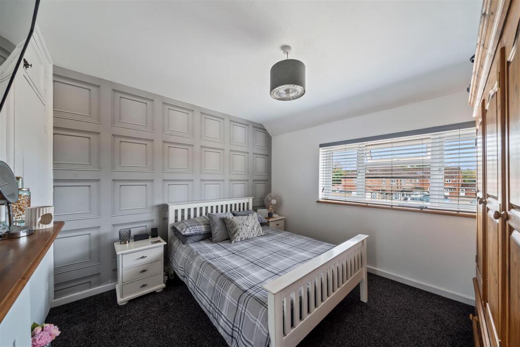 Apartment in Guildford, Bellfields - View 4