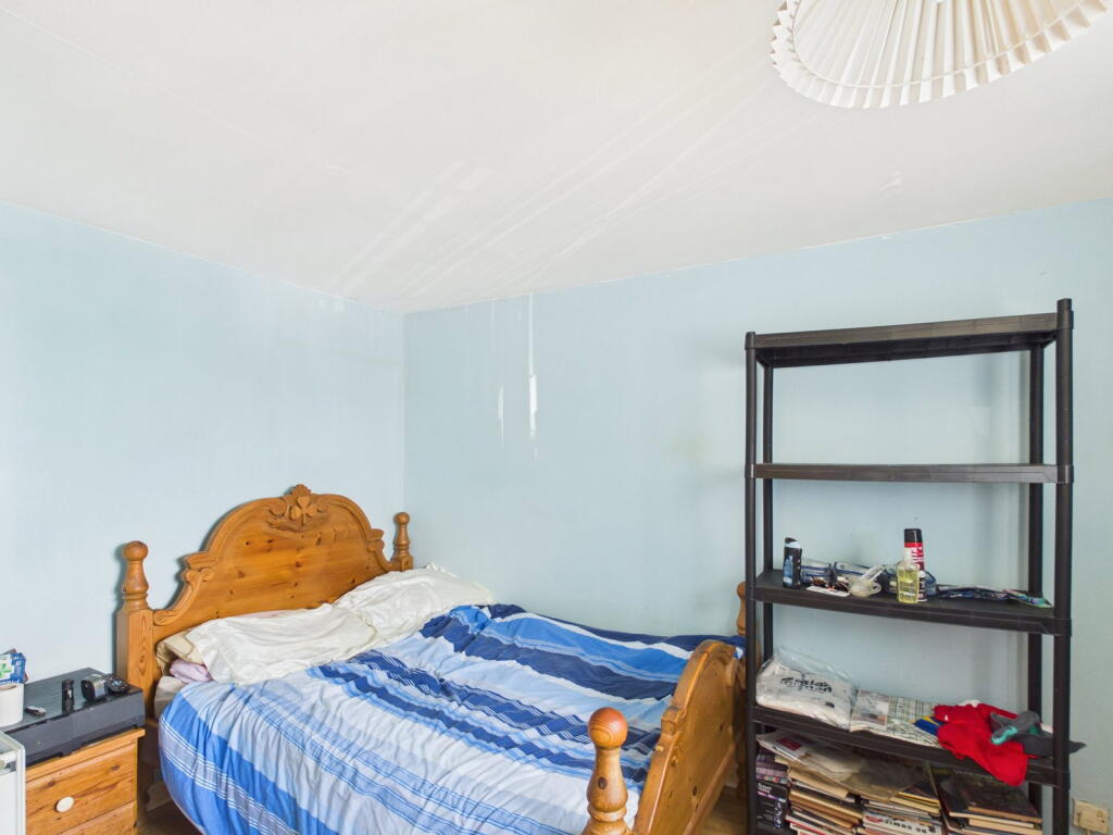 42 Callercove Crescent, Eyemouth, TD14 5BL photo 4