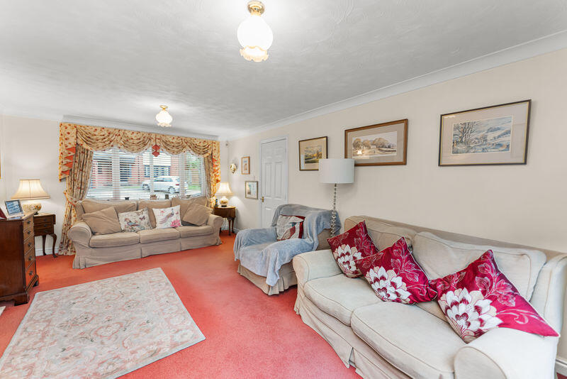House in Wigan, Thornhill - View 5
