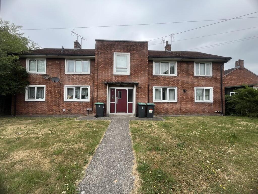2-bed flat on Lavister Gardens, Wrexham, £90,000