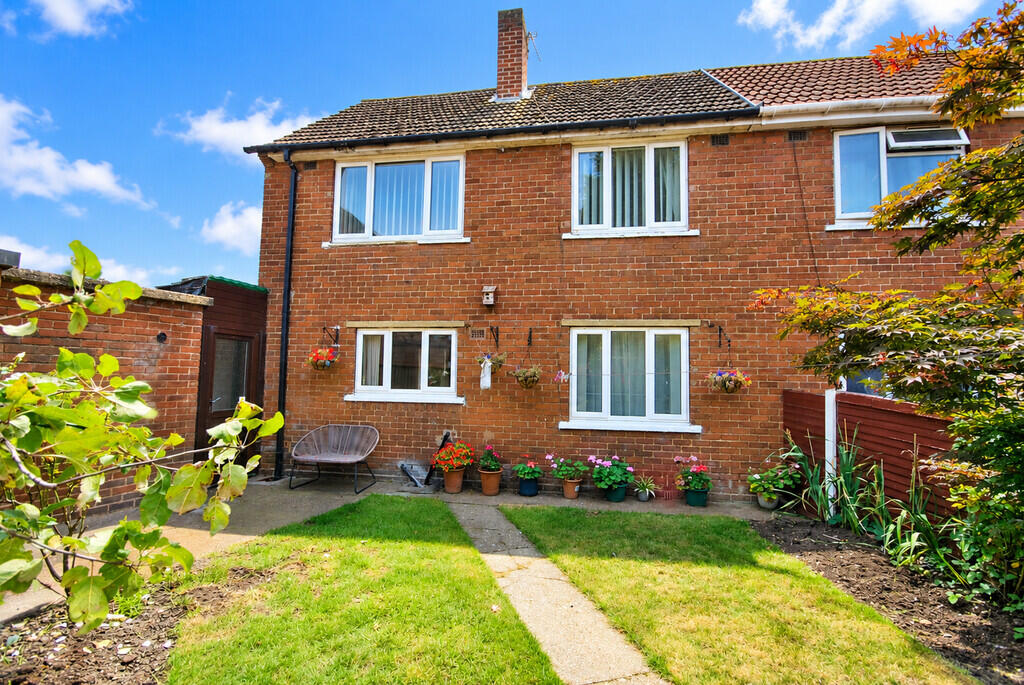 Pinewood Avenue, Armthorpe, Doncaster photo 2