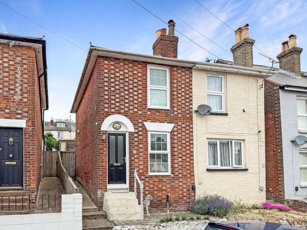 House in Cowes, Isle of Wight