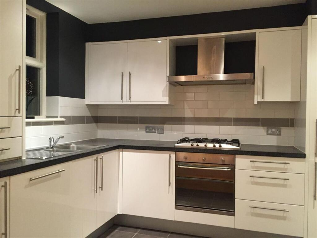 Apartment in Liverpool - View 5