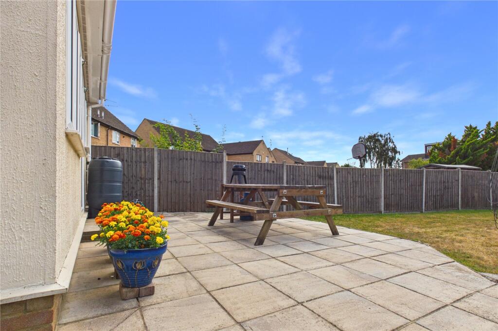 Mulberry Way, Theale, Reading, Berkshire, RG7 - View 6