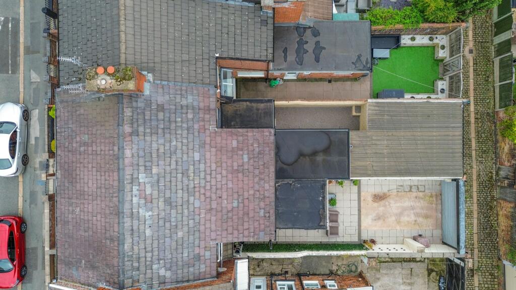 House in St Helens, Liverpool City Region - View 5