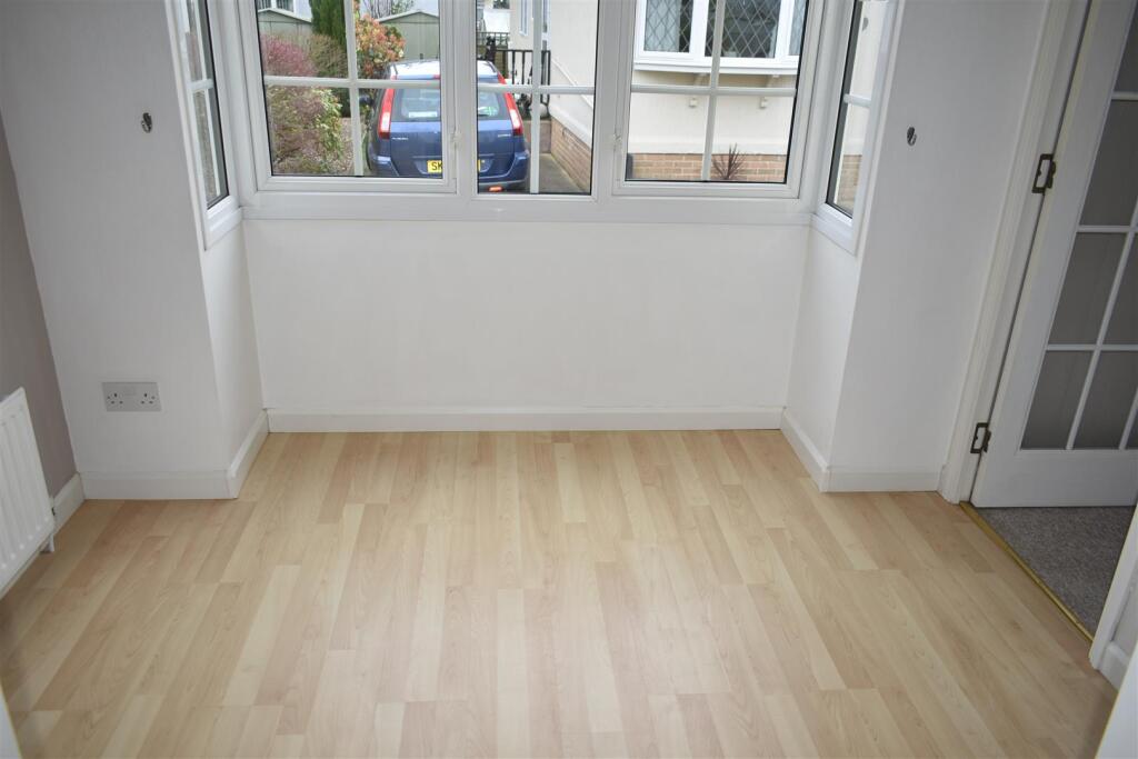 House in Coalpit Heath - View 3